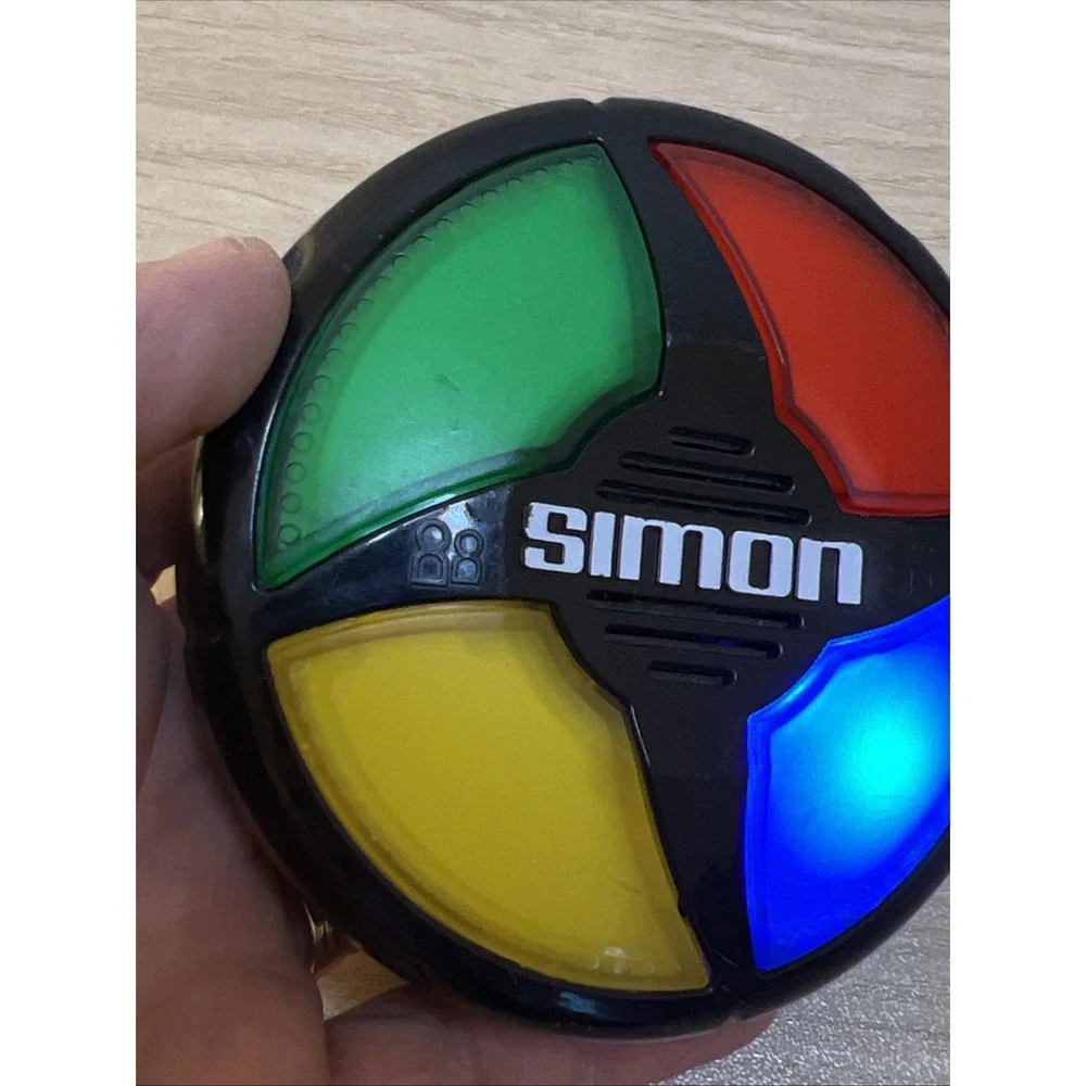Hasbro simon mini